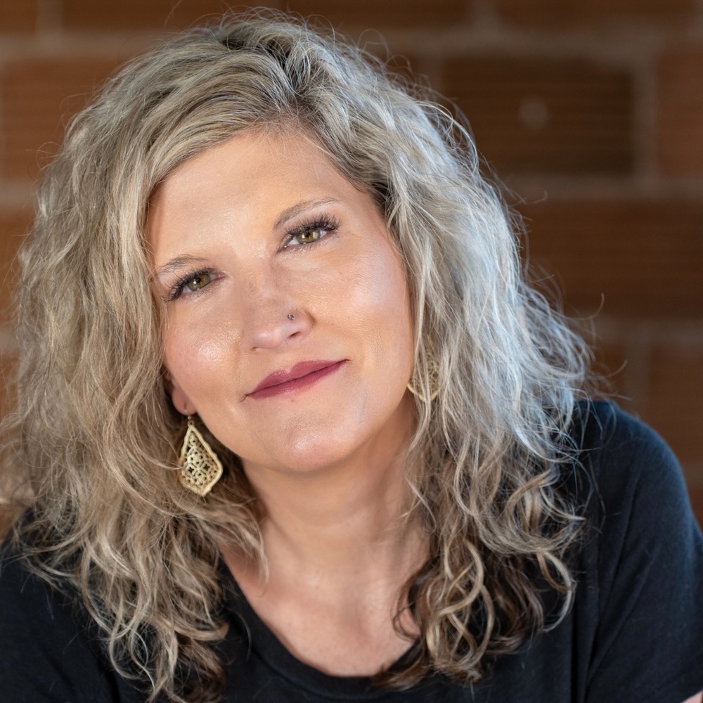 Meet your Posher, Lydia